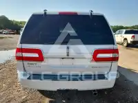 2013 Lincoln NAVIGATOR photo