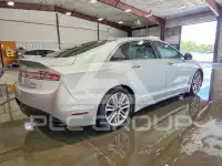 2013 Lincoln MKZ photo