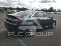 2013 Lincoln MKZ photo