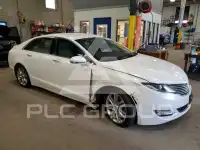 2013 Lincoln MKZ photo