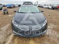 2013 Lincoln MKZ photo