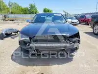 2013 Audi S8 фото