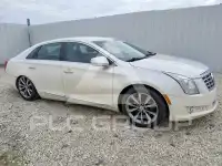 2013 Cadillac XTS photo