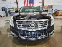 2013 Cadillac XTS photo