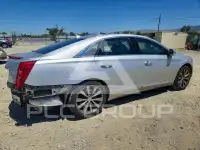 2013 Cadillac XTS photo
