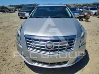 2013 Cadillac XTS photo
