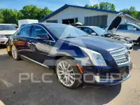 2013 Cadillac XTS photo