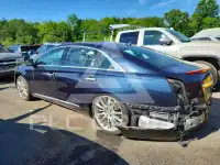 2013 Cadillac XTS photo