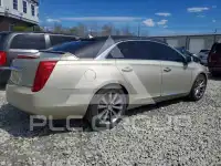 2013 Cadillac XTS photo