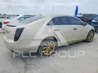2013 Cadillac XTS photo
