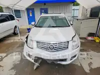 2013 Cadillac SRX photo