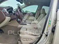 2013 Cadillac SRX photo