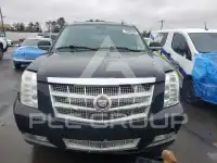 2013 Cadillac ESCALADE photo