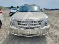2013 Cadillac ESCALADE photo