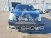 2013 Cadillac ESCALADE фото