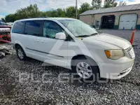 2013 Chrysler Pacifica фото