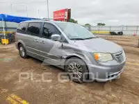2013 Chrysler Pacifica фото