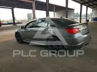 2013 Chrysler 200 photo