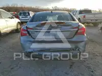 2013 Chrysler 200 photo