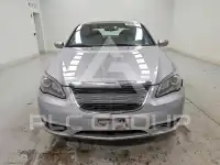 2013 Chrysler 200 photo