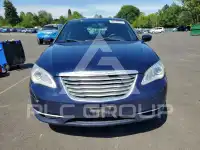 2013 Chrysler 200 фото
