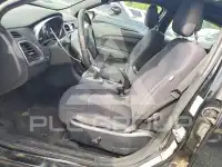 2013 Chrysler 200 photo