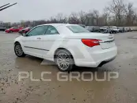 2013 Chrysler 200 фото