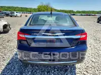 2013 Chrysler 200 фото