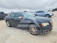 2013 Chrysler 300 фото