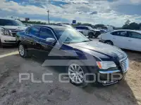 2013 Chrysler 300 photo