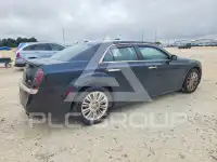 2013 Chrysler 300 фото