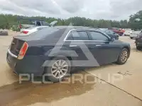 2013 Chrysler 300 photo