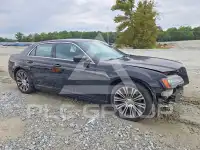 2013 Chrysler 300 фото