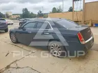 2013 Chrysler 300 photo