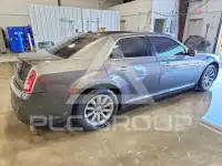 2013 Chrysler 300 фото
