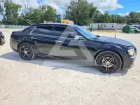 2013 Chrysler 300 photo