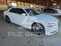 2013 Chrysler 300 photo