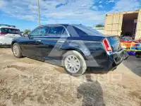 2013 Chrysler 300 photo
