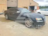 2013 Chrysler 300 photo