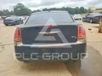 2013 Chrysler 300 photo