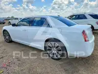 2013 Chrysler 300 фото