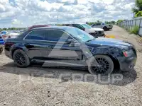 2013 Chrysler 300 фото