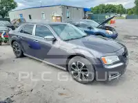 2013 Chrysler 300 фото