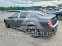 2013 Chrysler 300 фото