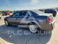 2013 Chrysler 300 фото