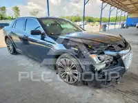 2013 Chrysler 300 фото