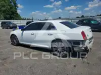 2013 Chrysler 300 фото