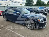 2013 Chrysler 300 фото