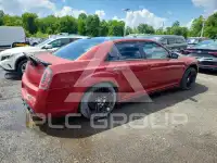 2013 Chrysler 300 фото