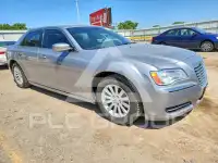 2013 Chrysler 300 photo
